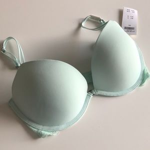NWT Hollister Gilly Hicks Push-up Bra 32C